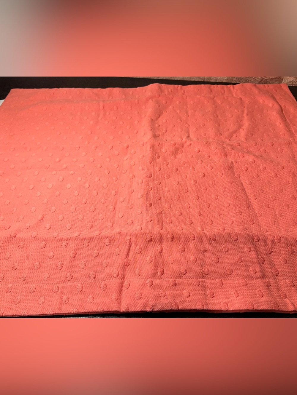 Pottery Barn Teen Standard coral Dotted Pillow Sham Cotton Envelope 20x24
